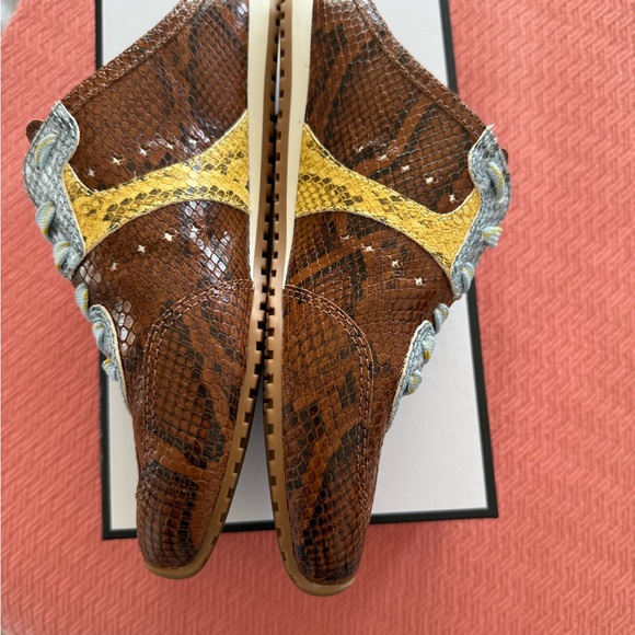 Larroude Stella Mule Python - Picture 4 of 7